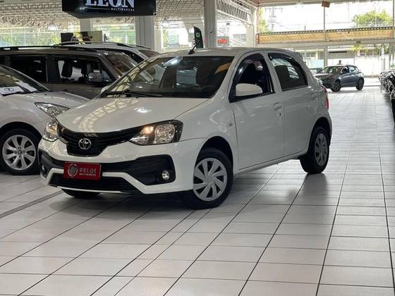 TOYOTA ETIOS 1.3 X 16V FLEX 4P MANUAL